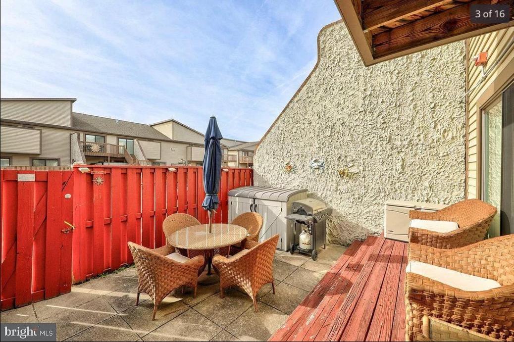 Cozy Home Walking Distance From Beach With Private Patio Ocean City Esterno foto