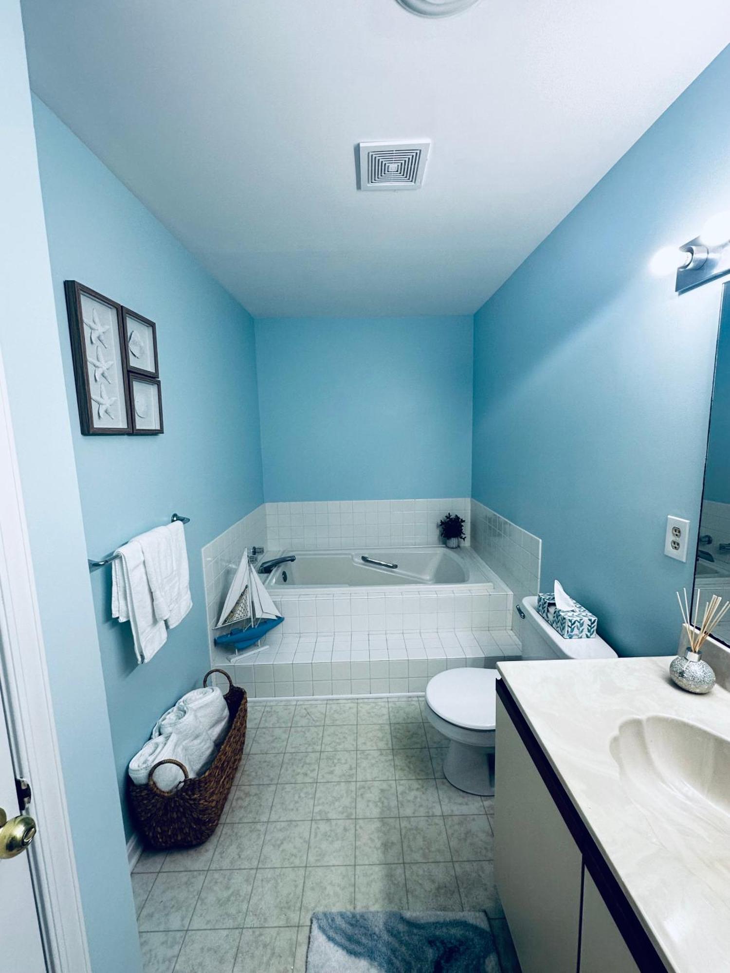 Cozy Home Walking Distance From Beach With Private Patio Ocean City Esterno foto